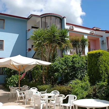 Hotel La Meridiana Capo dʼOrlando