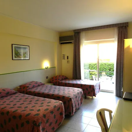 Hotel La Meridiana Capo dʼOrlando